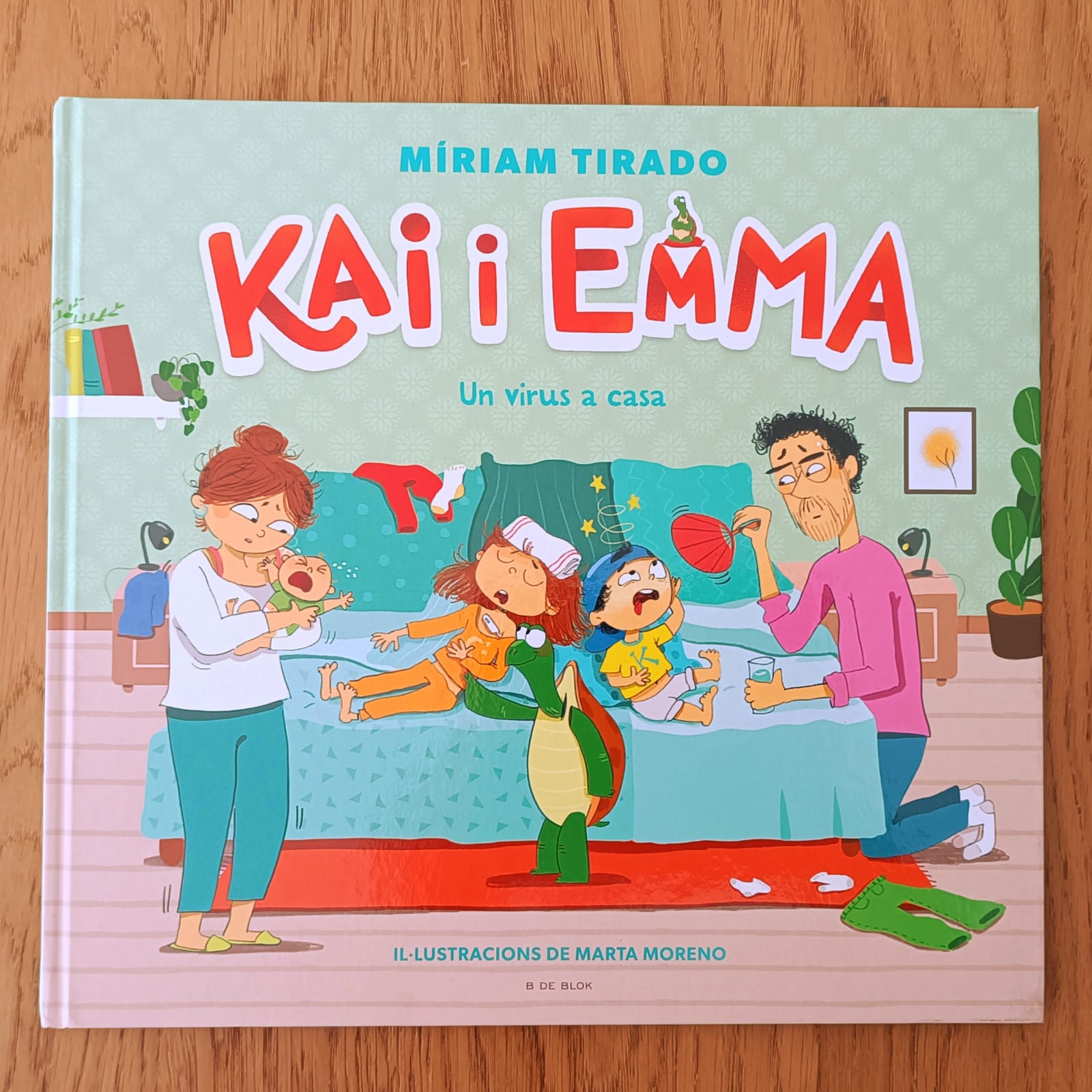 Portada del llibre KAI I EMMA. UN VIRUS A CASA