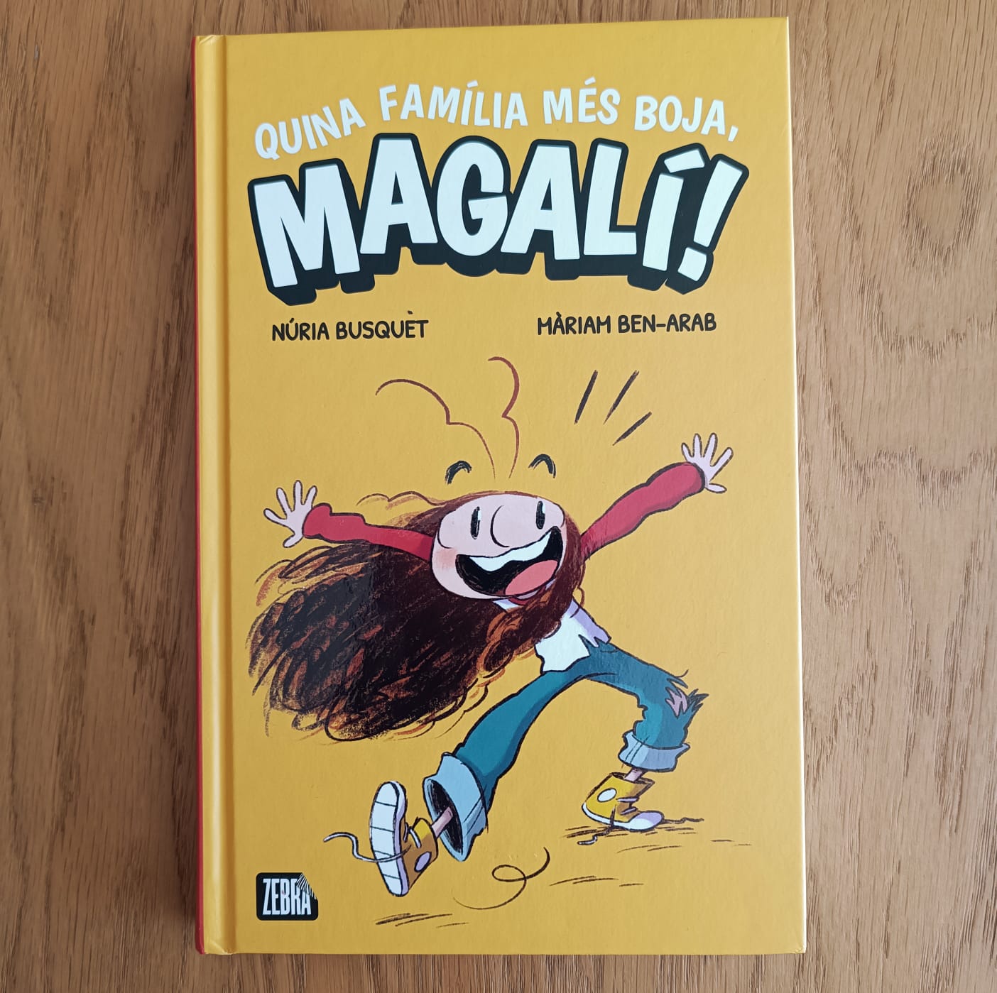 Portada del llibre QUINA FAMÍLIA MÉS BOJA, MAGALÍ!