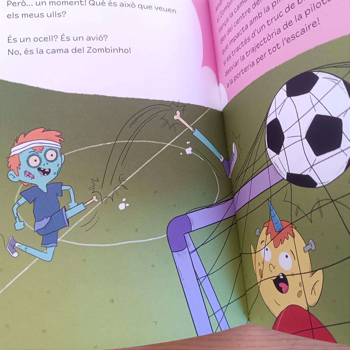 MONSTRUÓS F.C. ZOMBINHO, EL DAVANTER D'ULTRATOMBA — imatge 3